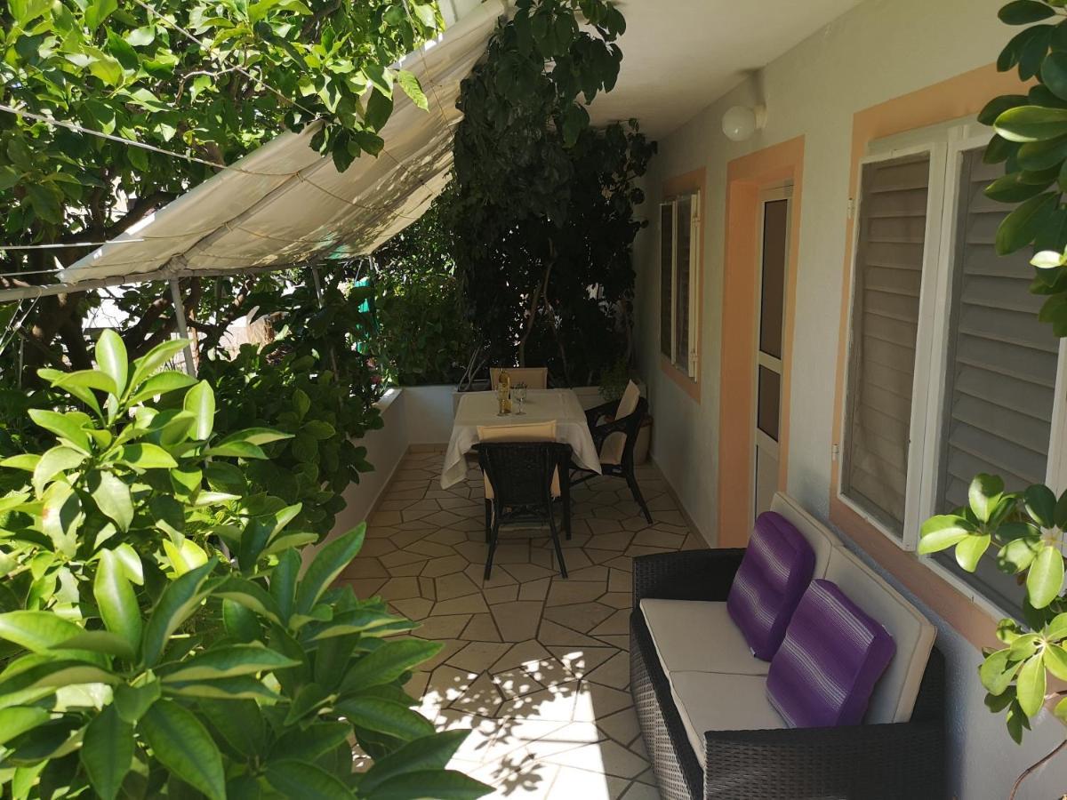 חוואר Apartments & Rooms Anita מראה חיצוני תמונה