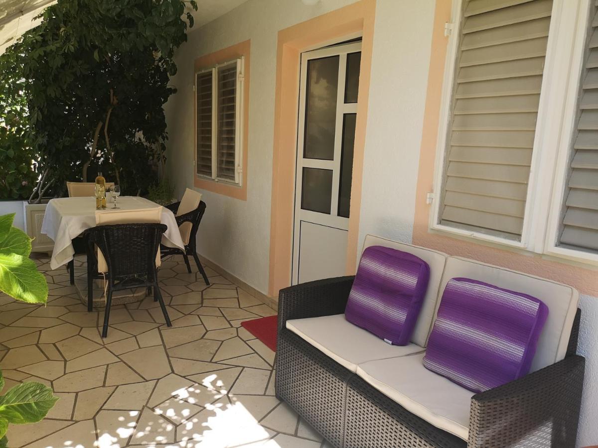 חוואר Apartments & Rooms Anita מראה חיצוני תמונה