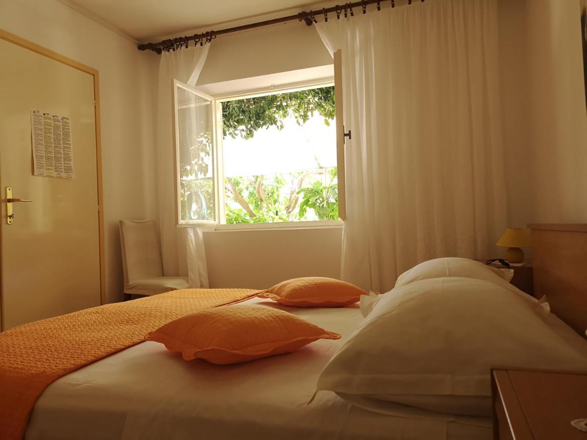 חוואר Apartments & Rooms Anita מראה חיצוני תמונה