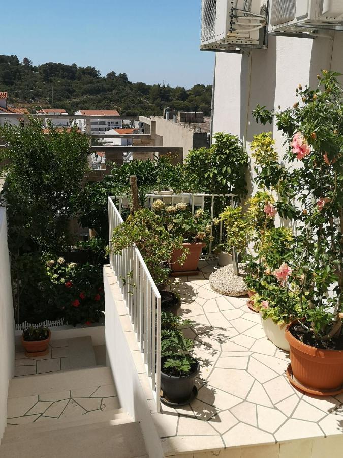 חוואר Apartments & Rooms Anita מראה חיצוני תמונה