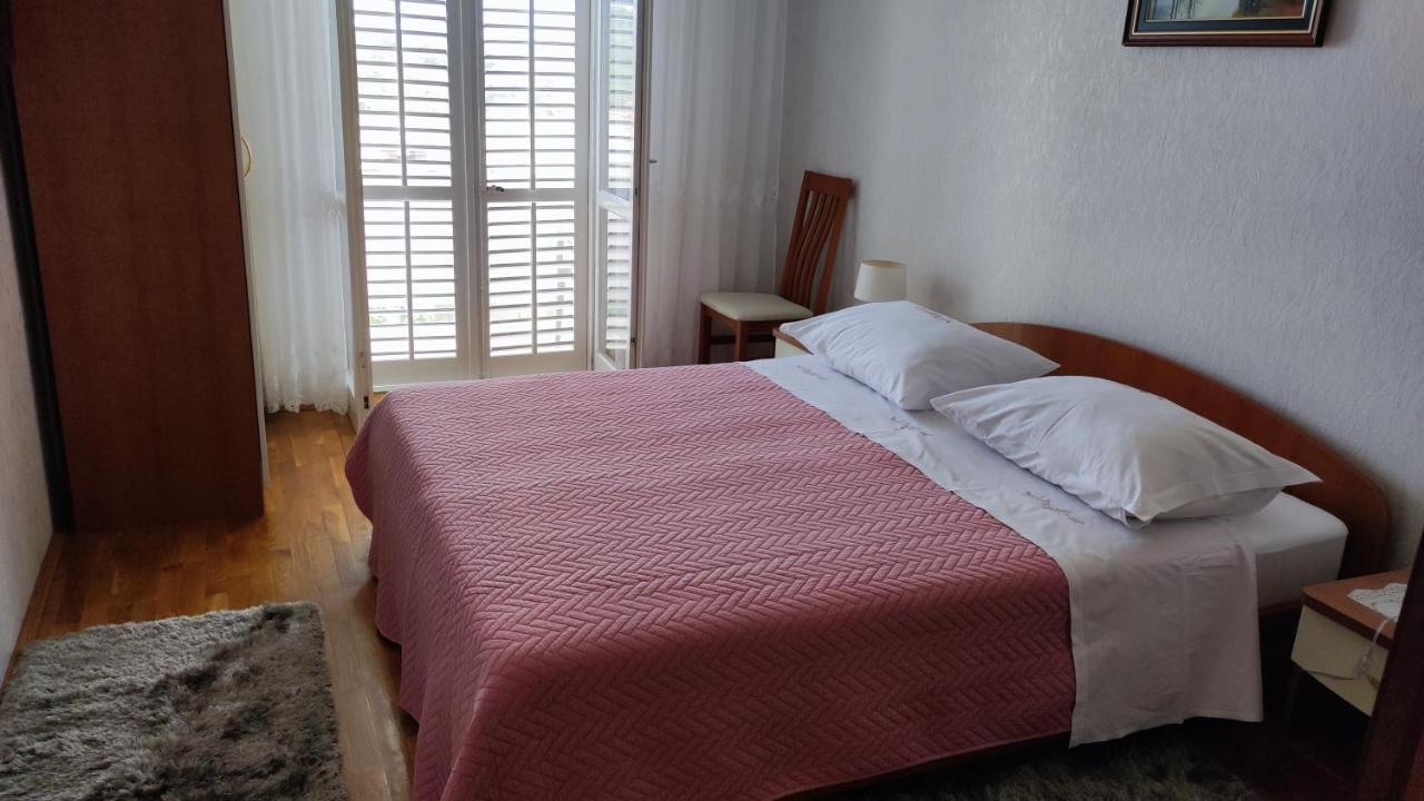 חוואר Apartments & Rooms Anita מראה חיצוני תמונה